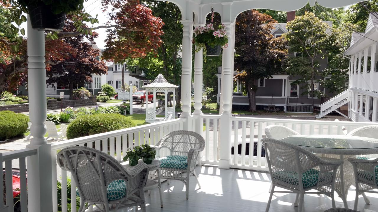 Bed & Breakfast Moseley And The Town
